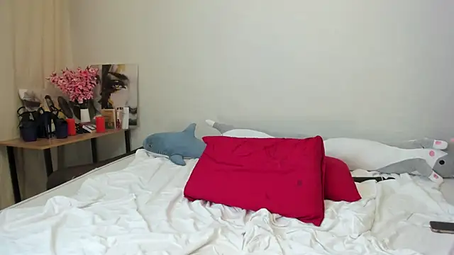 Snapshot of Shadow_Dance chatting on 03-21-25, 04:29 Shadow Dance online show from 03-21-25, 04:29