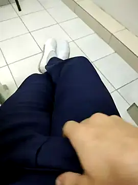 gatmoreno1 online show from 10-06-25, 04:59