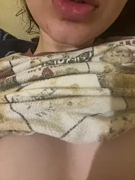 Snapshot of Golin-24 chatting on 03-02-26, 04:47 Golin-24 online show from 03-02-26, 04:47