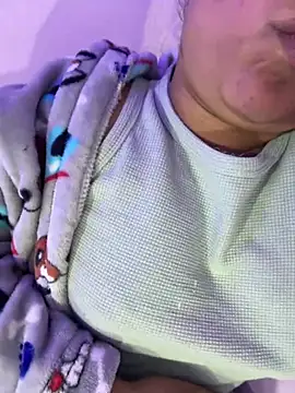 angela angels  online show from 12-28-24, 07:44