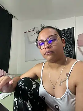 Snapshot of angela_angels_ chatting on 03-03-26, 08:53 angela angels online show from 03-03-26, 08:53