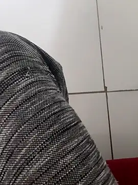 Juliano69xv online show from 11-10-25, 03:00