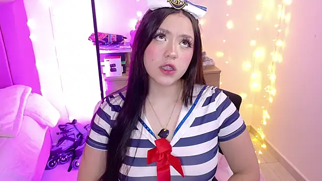 Snapshot of p3ach1 chatting on 11-24-25, 01:49 p3ach1 online show from 11-24-25, 01:49