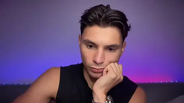 denlover1 online show from 09-20-25, 03:51