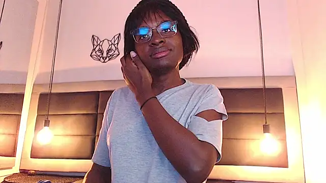 candy lovee69 online show from 02-18-26, 07:32