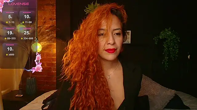 Snapshot of sahra_taylor_ chatting on 02-11-26, 03:17 sahra taylor online show from 02-11-26, 03:17