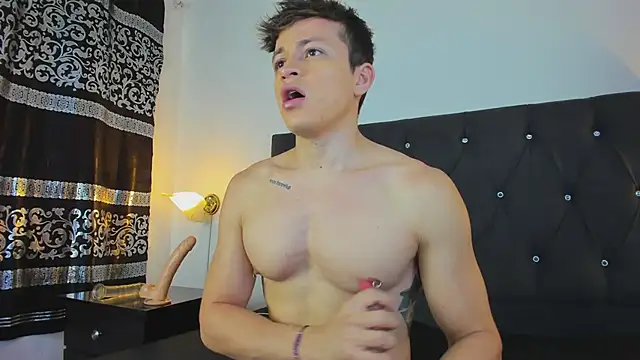 Angel Cuervo online show from 01-22-25, 07:56