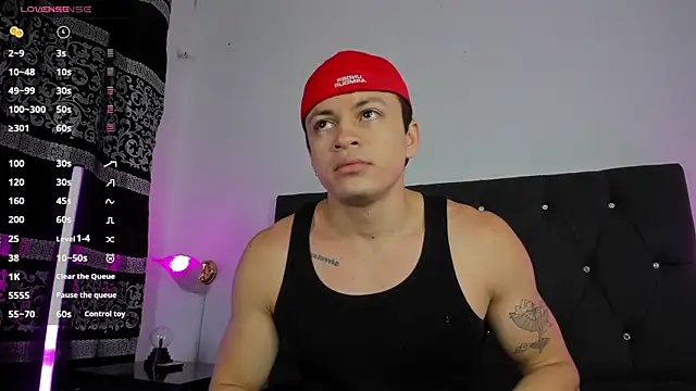 Angel Cuervo online show from 03-18-25, 11:52