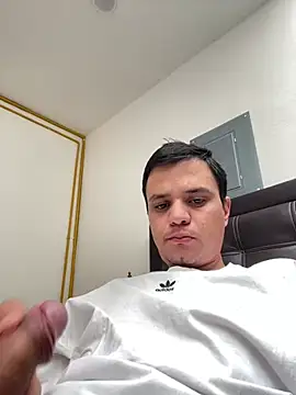 Snapshot of stevego94 chatting on 02-26-25, 09:27 stevego94 online show from 02-26-25, 09:27