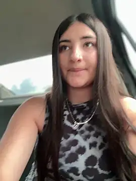 Snapshot of AhriCutte chatting on 03-19-25, 04:34 AhriCutte online show from 03-19-25, 04:34