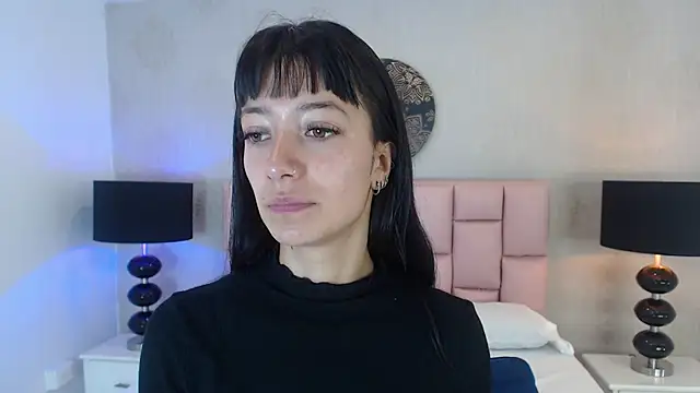 Snapshot of Zoe_Vixen chatting on 02-21-25, 12:06 Zoe Vixen online show from 02-21-25, 12:06