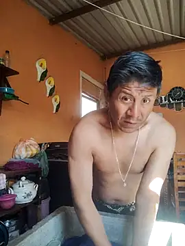 Diamantelopez online show from 01-18-26, 08:34