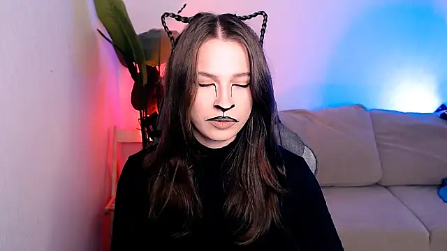 Snapshot of M_Sensual chatting on 10-31-25, 04:46 M Sensual online show from 10-31-25, 04:46