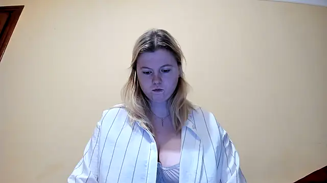 LillyDepp online show from 12-02-25, 02:23