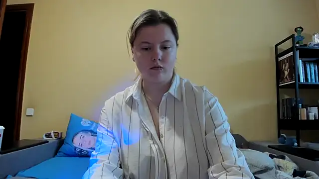 LillyDepp online show from 02-06-26, 01:14