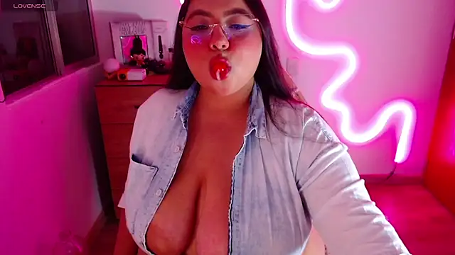 Rebeca charme21 online show from 01-19-25, 05:15