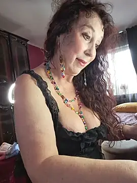 Snapshot of GypsyEsmeralda chatting on 04-26-26, 07:17 GypsyEsmeralda online show from 04-26-26, 07:17