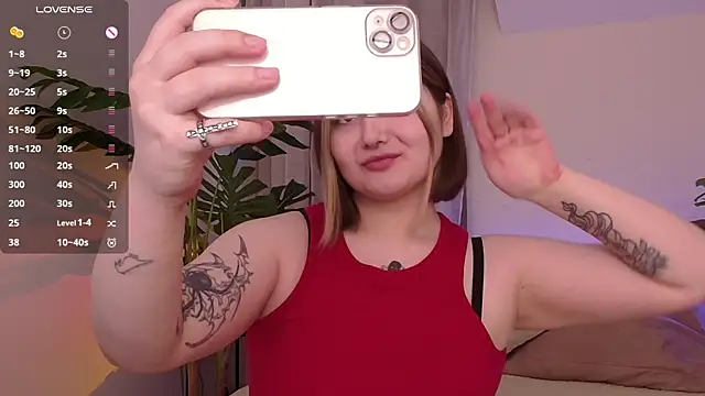 Alice Walters online show from 03-06-25, 03:45