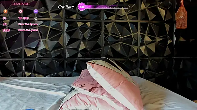 rihannagil online show from 02-07-25, 05:51