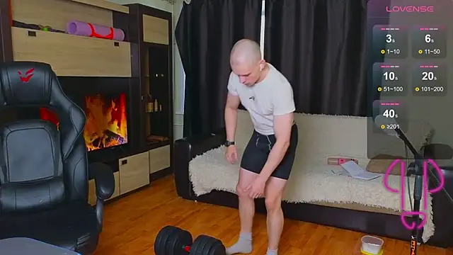 Snapshot of STRONGBEAUTY282 chatting on 01-30-25, 07:50 STRONGBEAUTY282 online show from 01-30-25, 07:50