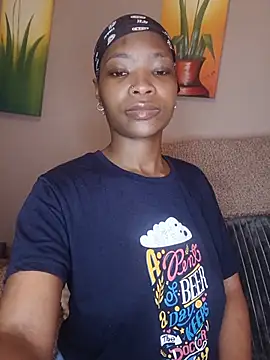 NunuBerry16 online show from 07-17-26, 05:18