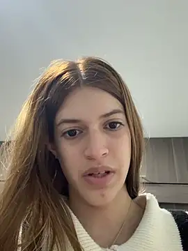 Snapshot of Nora_Vennucci chatting on 07-13-26, 04:48 Nora Vennucci online show from 07-13-26, 04:48