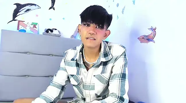 andrew uwu  online show from 12-07-24, 04:20