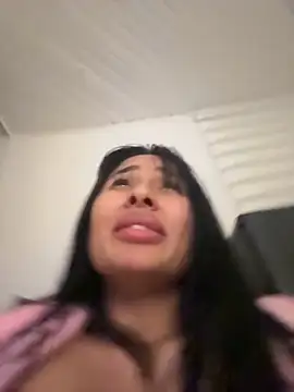 Anily Lovely online show from 10-13-25, 04:34