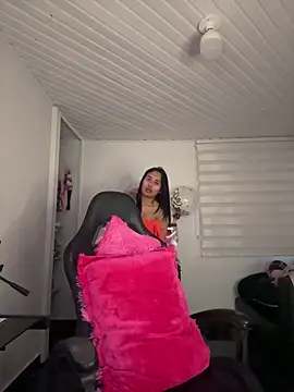 Anily Lovely online show from 03-12-26, 11:00