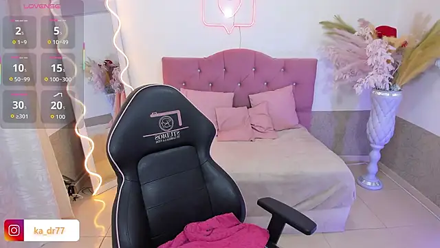 kendra tay online show from 03-25-26, 03:56