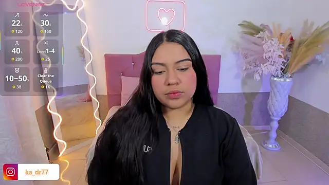 kendra tay online show from 04-12-26, 03:22