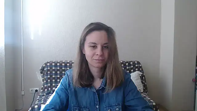 Snapshot of Alissa_Joli chatting on 03-18-25, 08:36 Alissa Joli online show from 03-18-25, 08:36