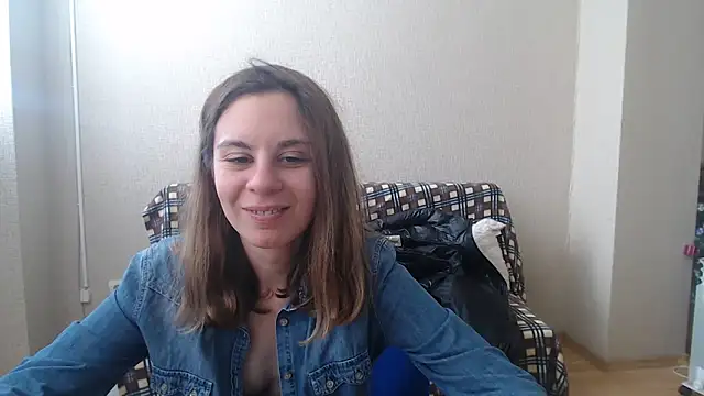 Snapshot of Alissa_Joli chatting on 03-18-25, 11:41 Alissa Joli online show from 03-18-25, 11:41