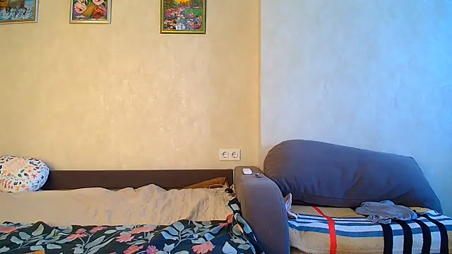 Brionia online show from 06-27-26, 05:56
