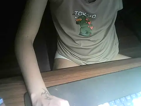 Ryan67533 online show from 04-15-26, 07:48