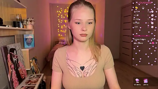 lisa barbie online show from 12-17-25, 03:29