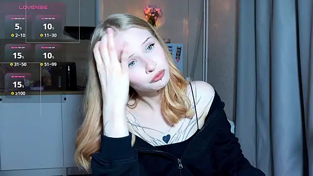 lisa barbie online show from 04-18-26, 07:07