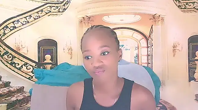 Snapshot of EbonyCreamy69 chatting on 12-29-24, 07:00 EbonyCreamy69 online show from 12-29-24, 07:00