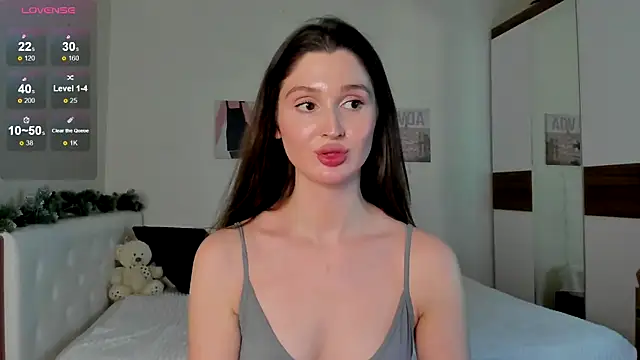 Snapshot of tender_babyy chatting on 01-07-25, 05:20 tender babyy online show from 01-07-25, 05:20