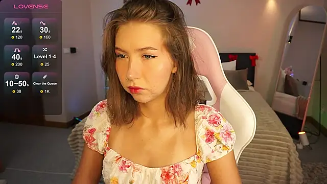 Snapshot of LinaSiren chatting on 12-29-24, 03:22 LinaSiren online show from 12-29-24, 03:22