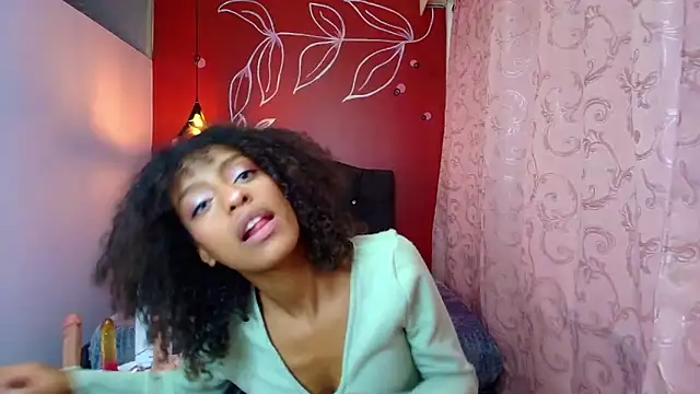 Zia Green online show from 02-27-25, 03:37