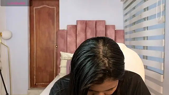 lou rosse  online show from 12-23-24, 09:40