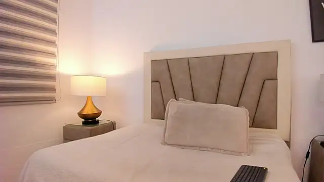 JaneLondon online show from 01-25-25, 10:51