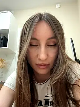 viviandaimond1 online show from 09-18-25, 09:17