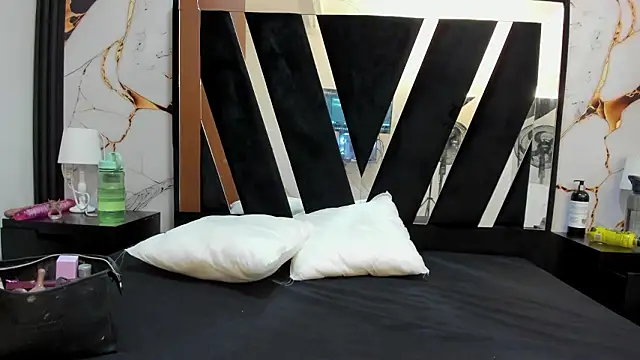 KarinaSimonz online show from 02-08-26, 07:17