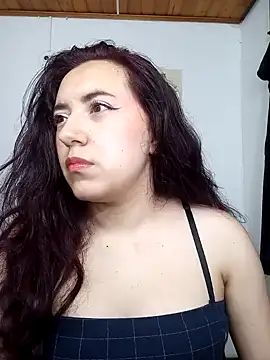 Emi chik online show from 12-27-24, 10:55