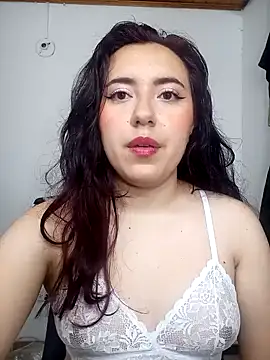 Emi chik online show from 01-05-25, 02:06