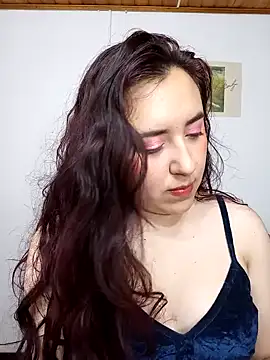 Emi chik online show from 02-07-25, 03:45