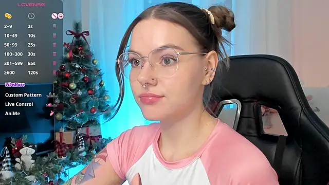 Marta May  online show from 01-14-25, 05:23