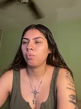 Snapshot of Argentiiniita chatting on 03-07-26, 08:39 Argentiiniita online show from 03-07-26, 08:39